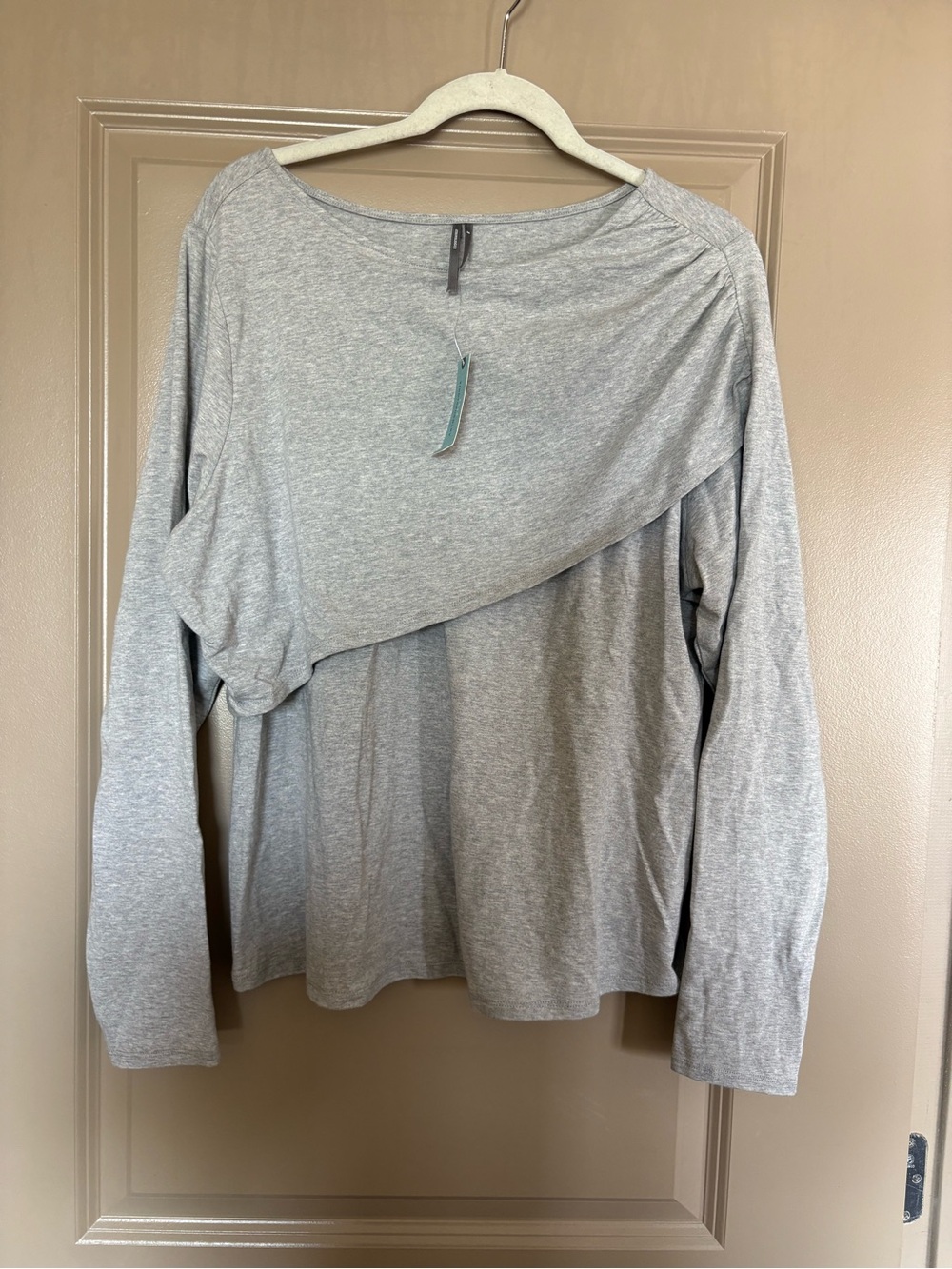 Anthropologie Heather Gray Long-Sleeve Layered top